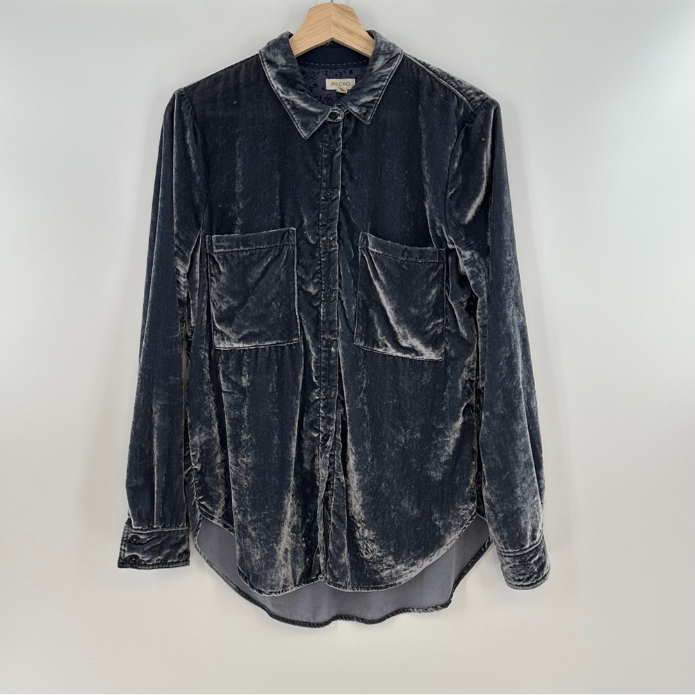 Anthropologie  Pilcro Relaxed Velvet Button Down Dark Gray Silver Size Small
